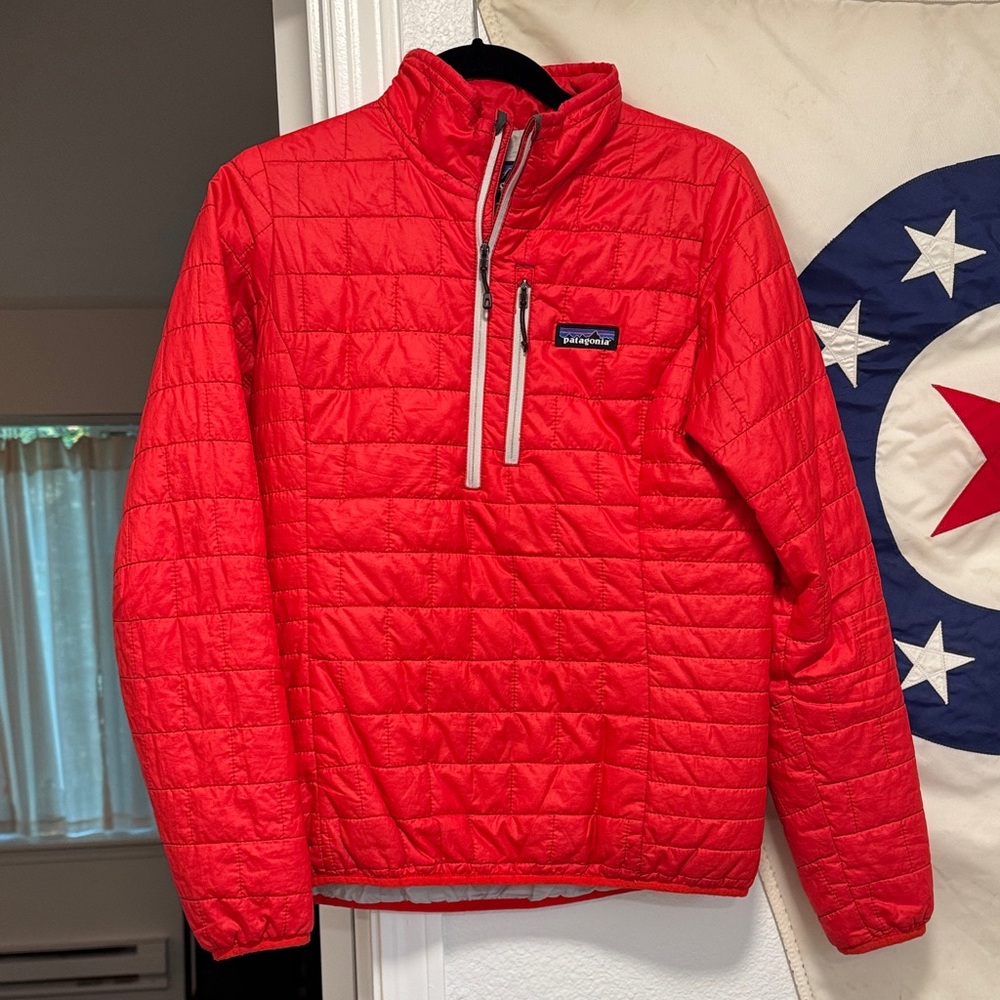 Patagonia Women’s Nano Puff | Small | Red - Picture 6 of 6